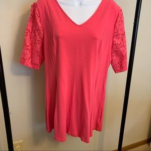 Denim & Co Fuchsia lace sleeve D&Co shirt